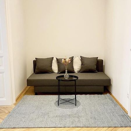 City-Center-Apartment Hip Area, Big & New Bécs Kültér fotó