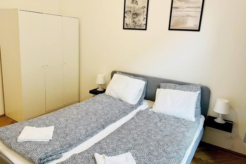 City-Center-Apartment Hip Area, Big & New Bécs Kültér fotó